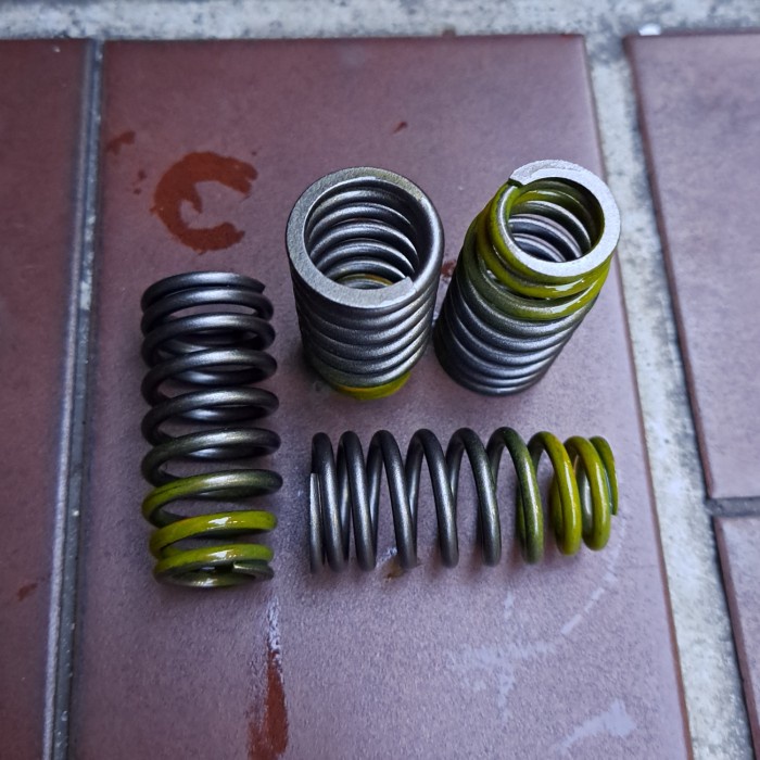 Original Mitsubishi Xpander Cross Spring Valve Spring Valve | Shopee ...