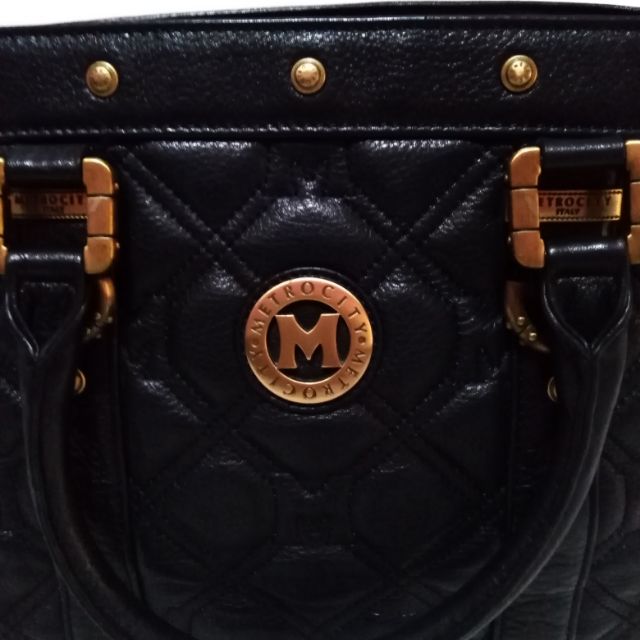 Metro city best sale shoulder bag price