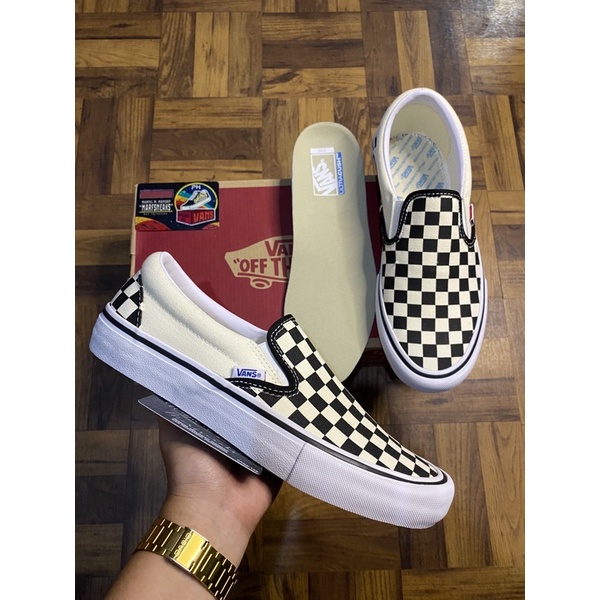 Vans slip best sale on pro checkerboard