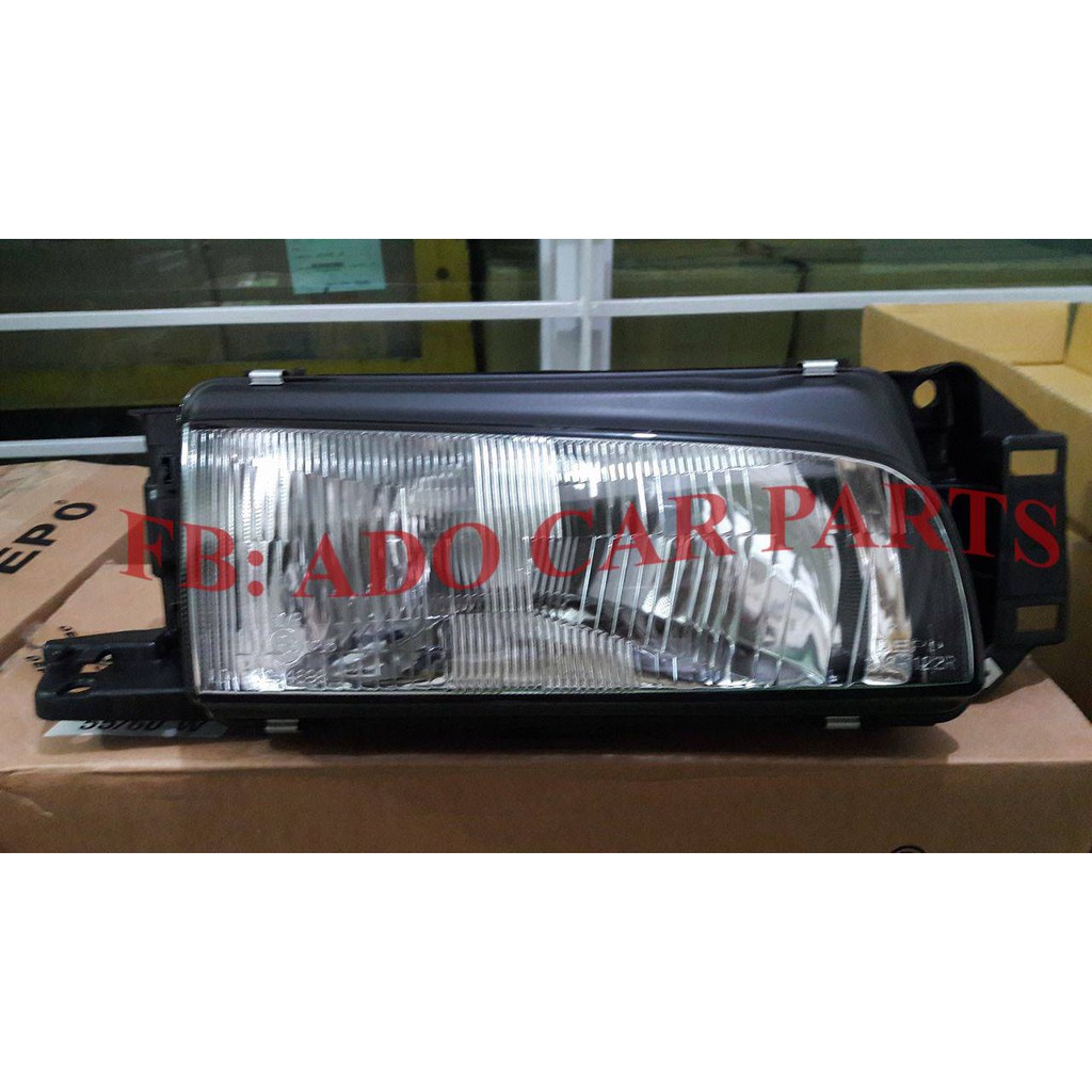 Kubota M Series Tractor Right Side Head Light - Front Lamp 3A011-75720 (Open Box)