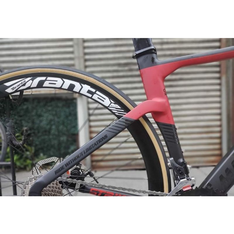road bike mountain peak striker