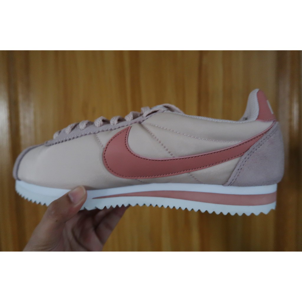 Peach nike cortez sale