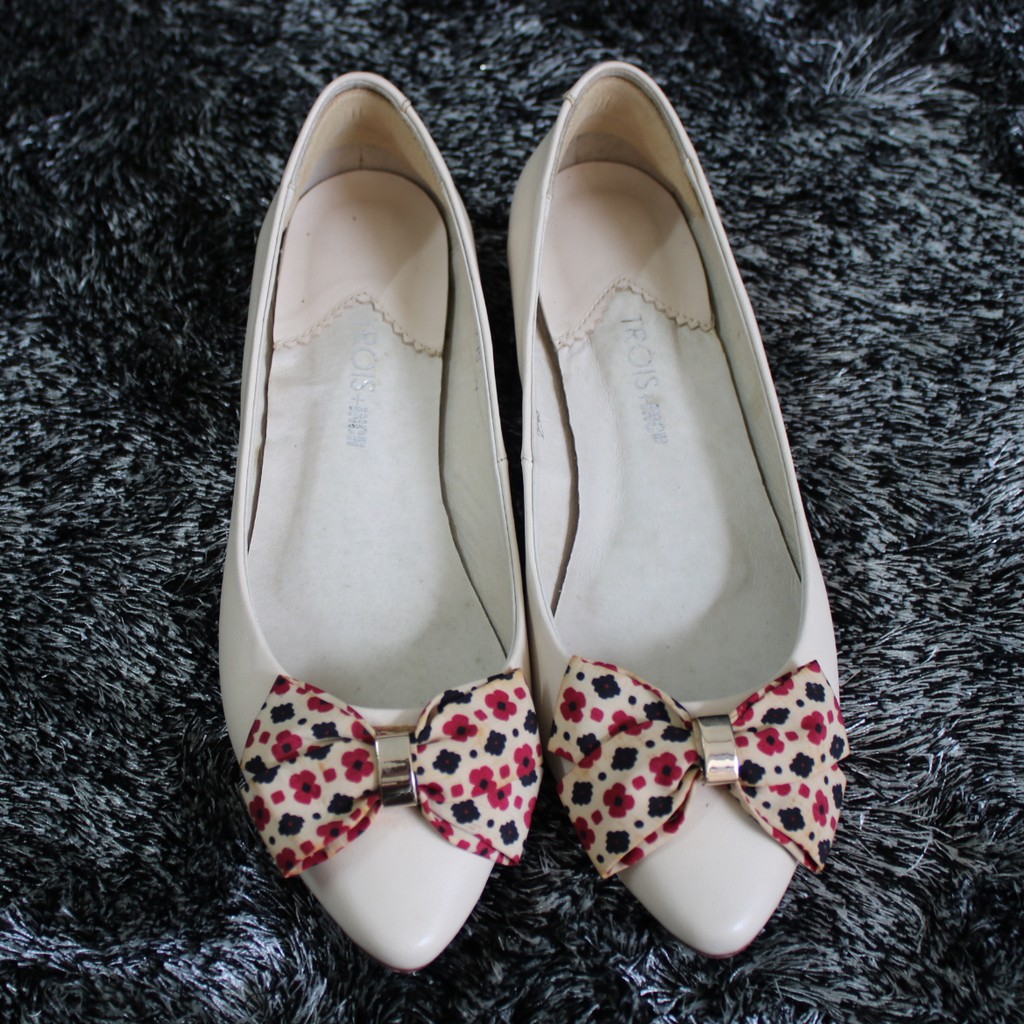 Shoes Brand Trois inch | Shopee Philippines