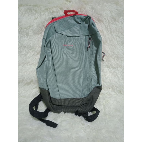 DECATHLON AUTHENTIC_QUECHUA NH100 Backpack 10Litre (Light Khaki
