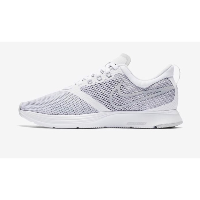 Nike zoom hotsell strike women's