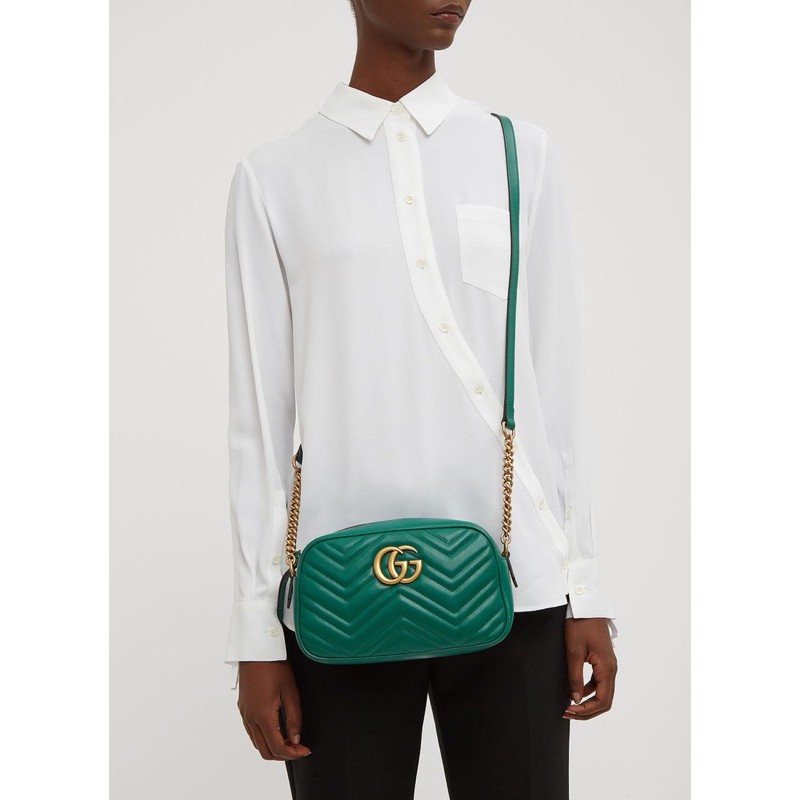 Gucci green 2025 sling bag