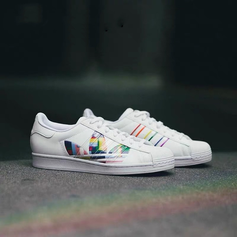 Adidas superstar outlet white and rainbow