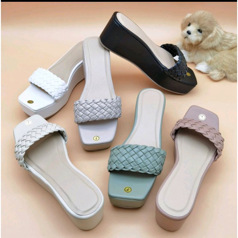 Yuna Celestine Single Braided Strap 2-inch Platform | Shopee Philippines