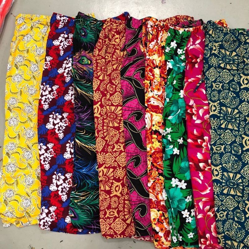 Square pants chalis for adult ( Assorted designs ) Size L,XL | Shopee ...