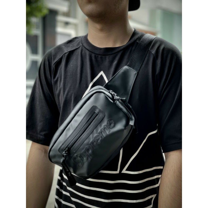SUPREME WAIST BAG BELT BAG 2021