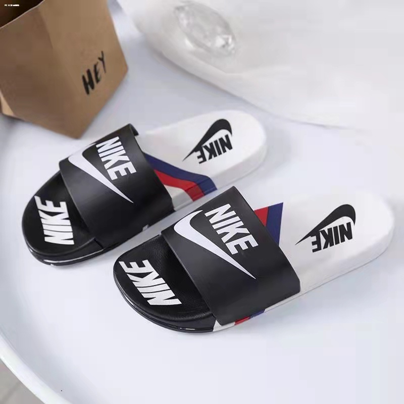 Nike slippers size 5 sale