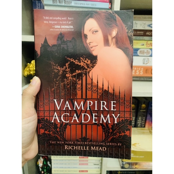 Vampire Academy book by Richelle Mead Shopee Philippines