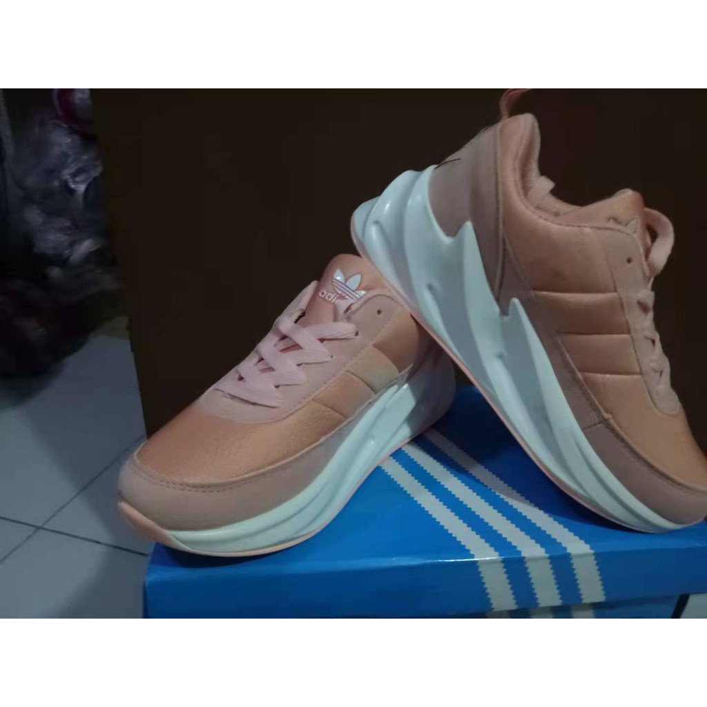 Adidas shoes outlet in box