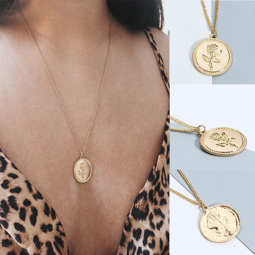 Chain with store round locket