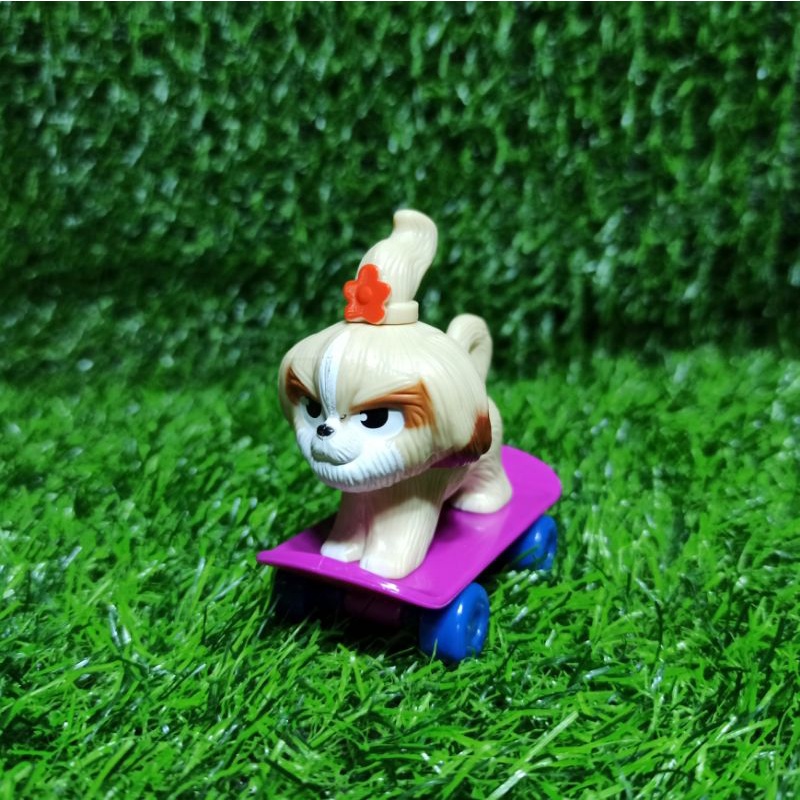 Happy meal toys secret life of pets 2 clearance