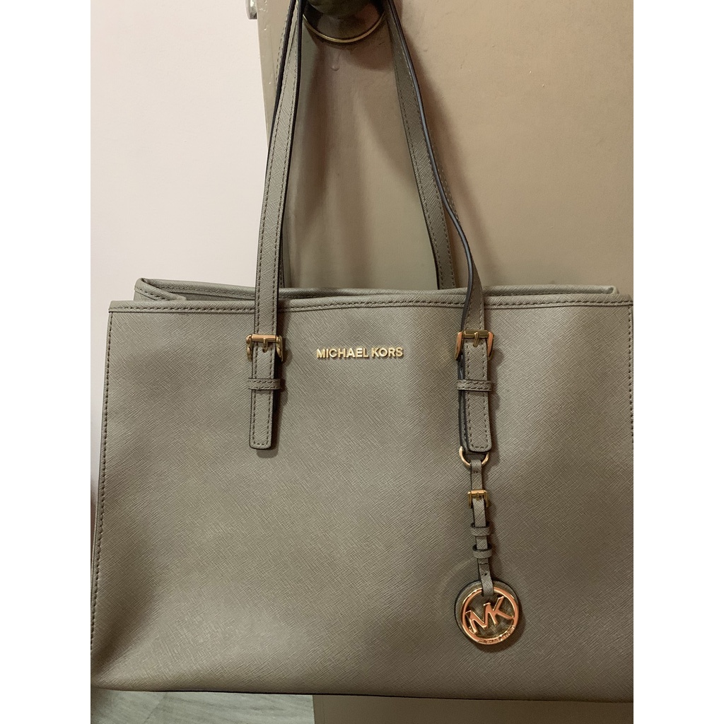 Michael kors gray discount bag