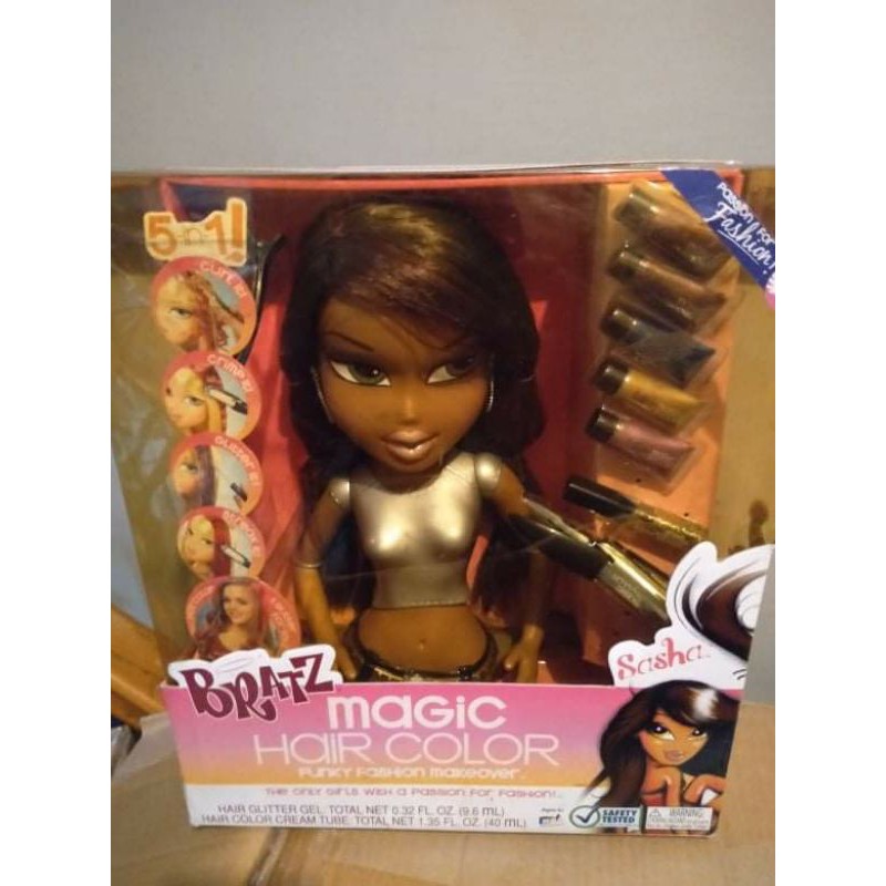 Bratz Hair Magic Funky Fashion Makeover Sasha : : Toys