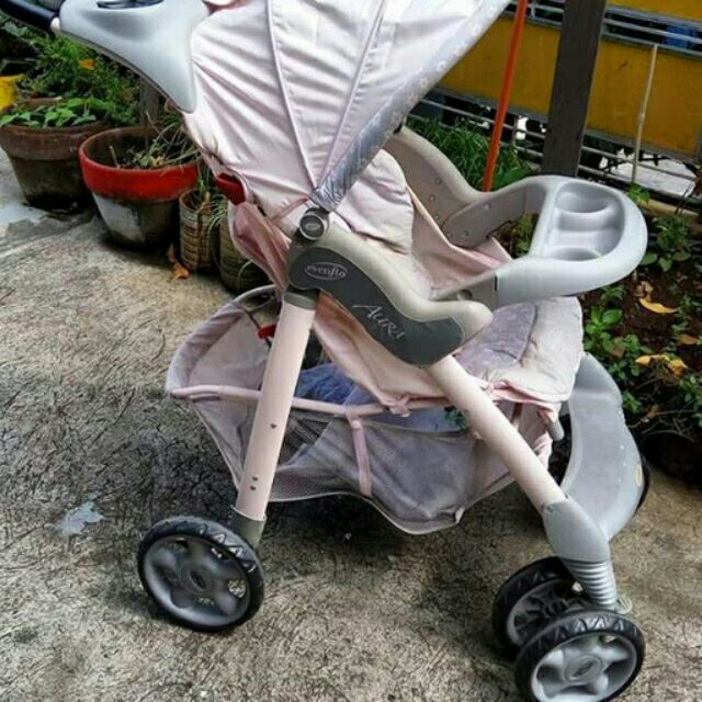 Evenflo aura hot sale stroller price