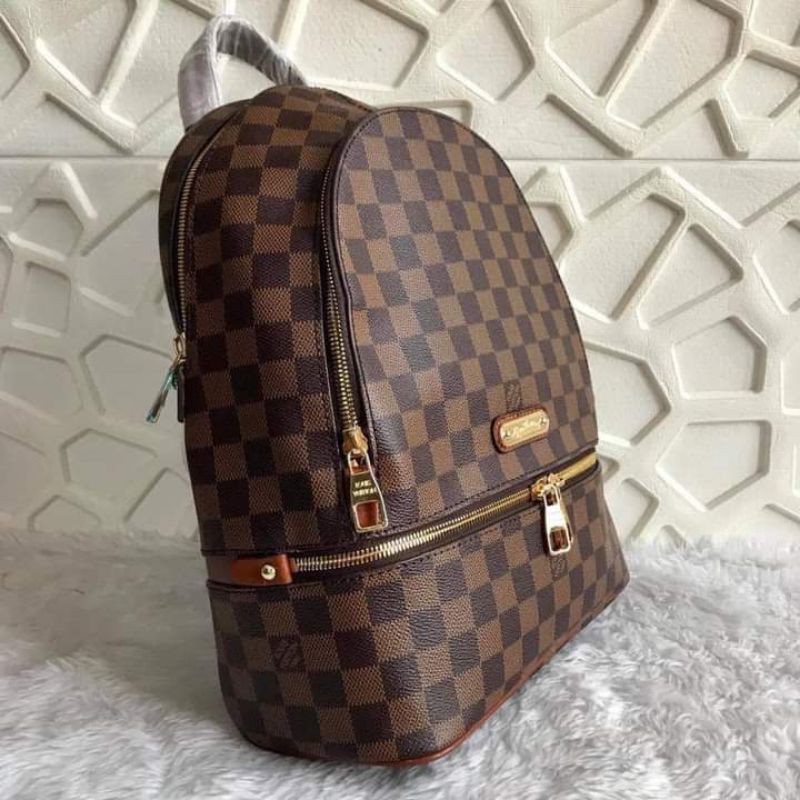 louis vuitton backpack checkered