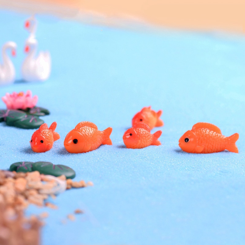 10 pc/lot Red Fish miniature figures mini fairy garden animals