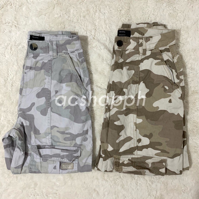 Camouflage on sale jeans bershka