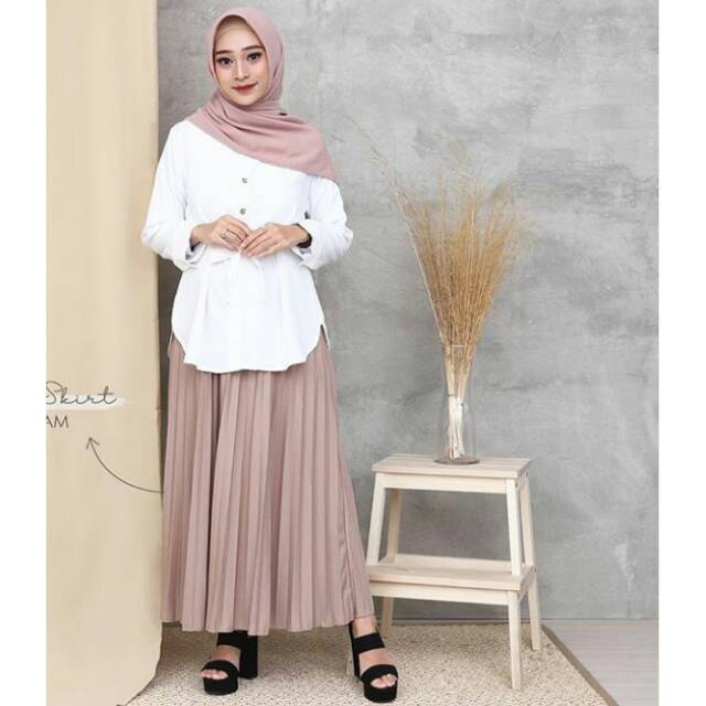 Frexa Skirt Cream By Mayoutfit | Shopee Philippines