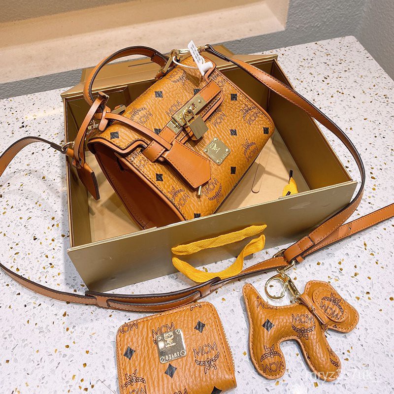 MCM Latest 18mini Kelly Bag Is A Must-have for Fashionistas Out of