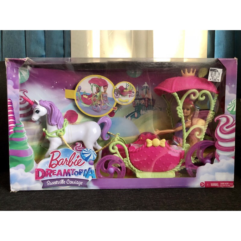 Barbie dreamtopia sweetville carriage store and princesses