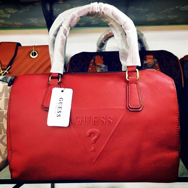 Bagtrip.ph - PRICE DROP TO 2,400 😍 AUTHENTIC GUESS BAGS!