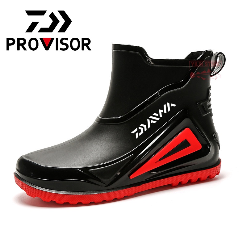 Daiwa Men Fashion Outdoor Fishing Rain Boots Plastic Nonslip Short