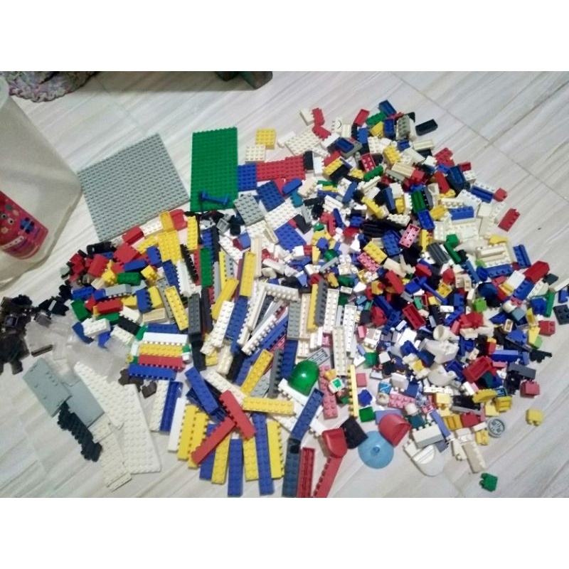 600 pieces of building blocks Lego Shopee Philippines