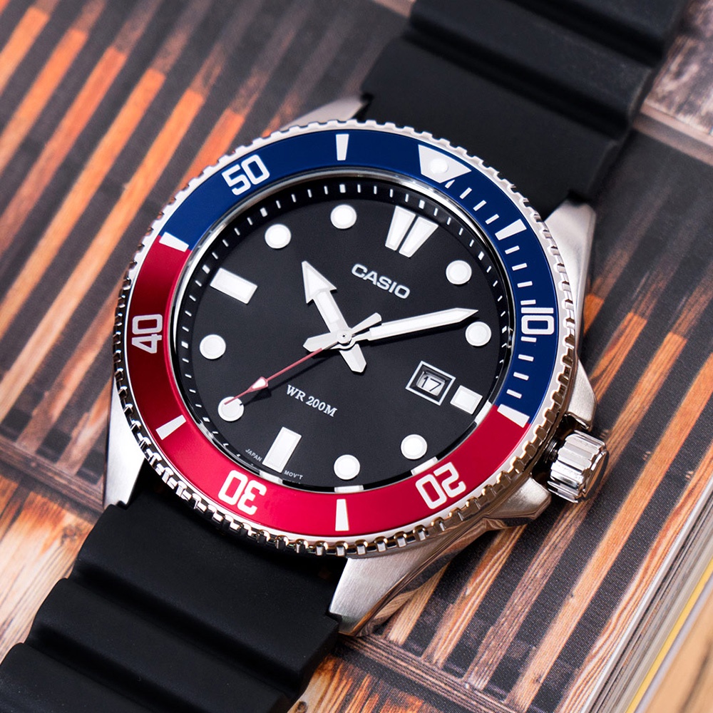 Casio 200m water resistant watch hot sale