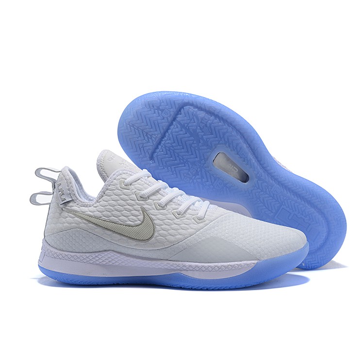 Lebron witness 2025 3 women's