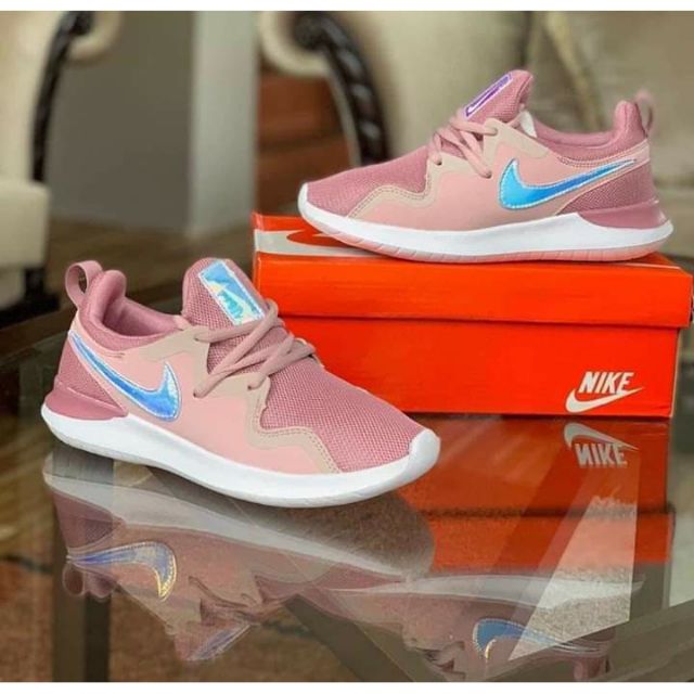 Nike cheap women tessen