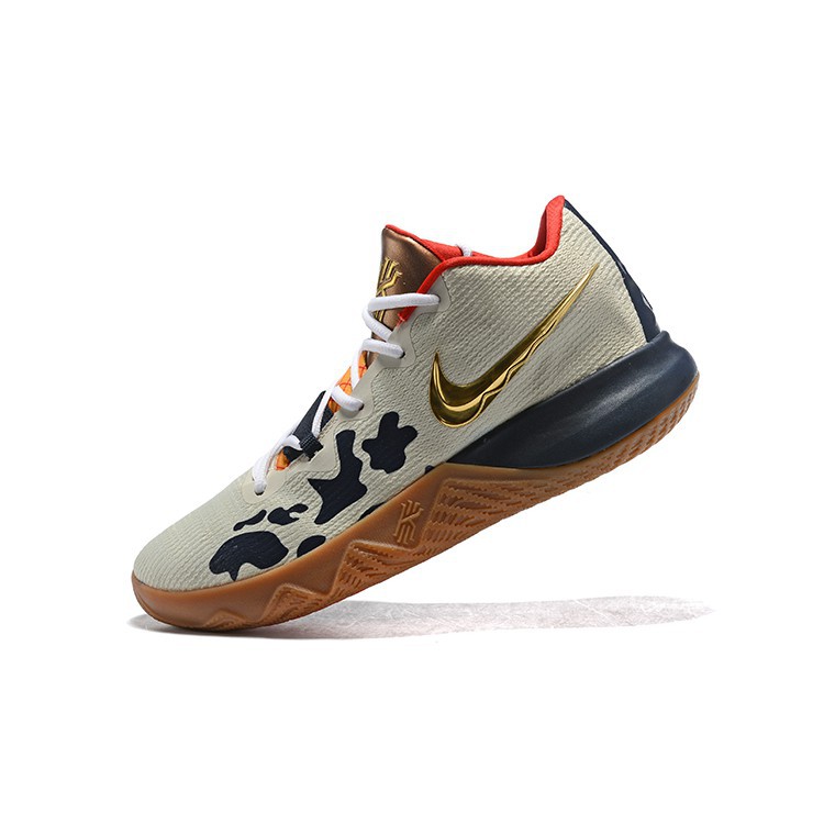 Kyrie irving 2025 toy story shoes