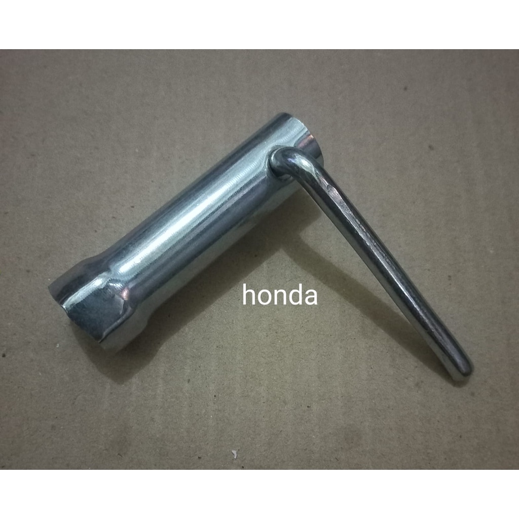 Honda Duck grand supra karisma Legend revo blade thick spark plug key ...