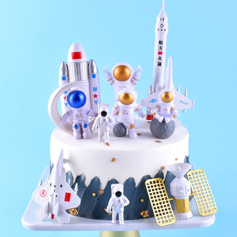 Astronaut Cake Topper Space Universe Planet Series Cake Toppers For ...