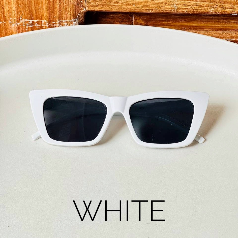 [FAST SHIPPING] Heart Evangelista Sunglasses Sunglass Cats Eye Eyewear