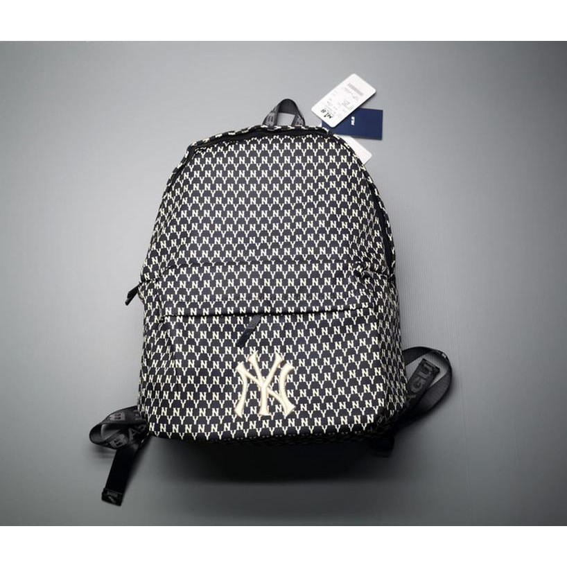 New york clearance yankees backpacks