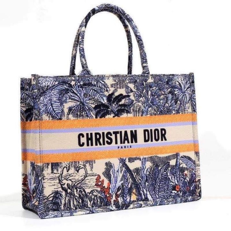 Dior discount bag design