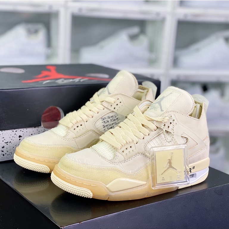 Off-White x Nike Air Jordan 4 Retro OG 