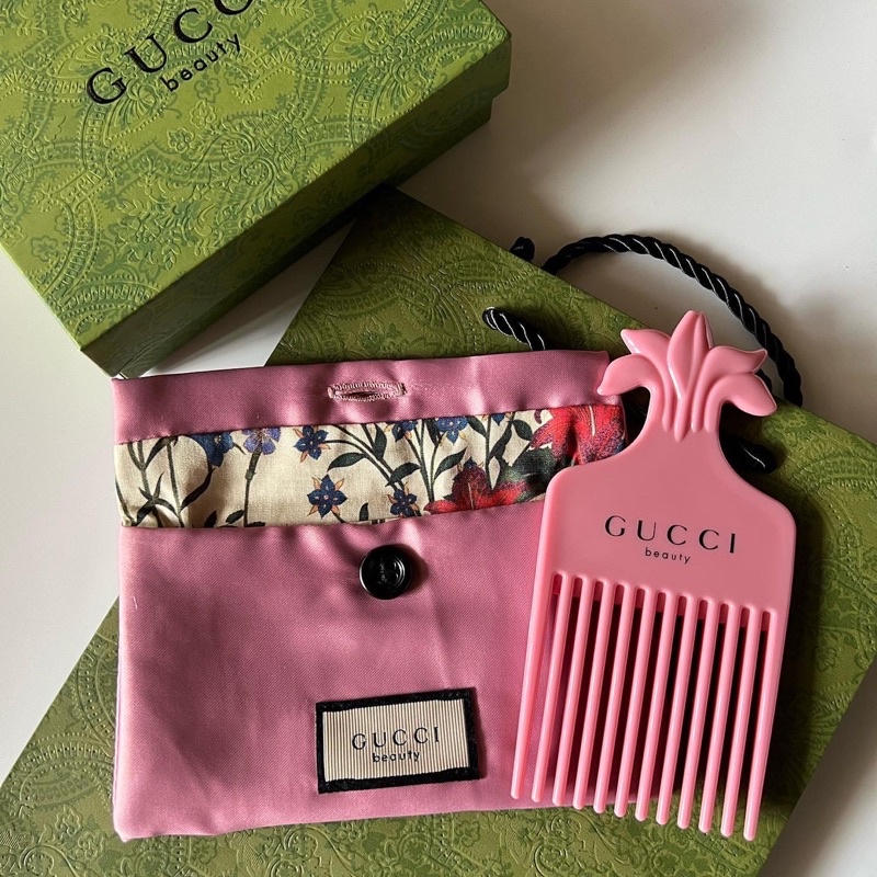 Gwp gucci online pouch