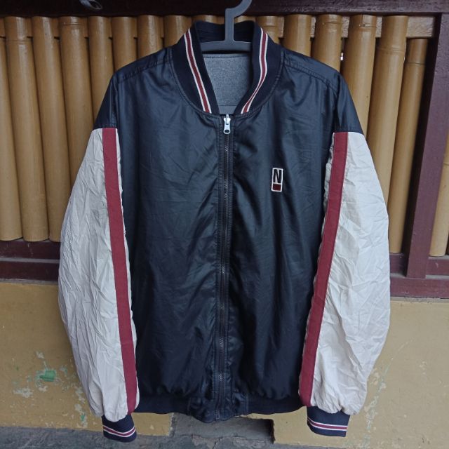 Nike vintage 2024 bomber jacket