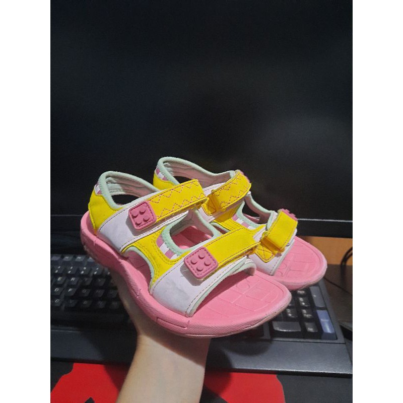 prospecs pink sandals 19cm | Shopee Philippines