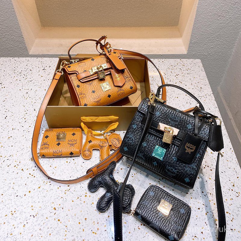 MCM Latest 18mini Kelly Bag Is A Must-have for Fashionistas Out of