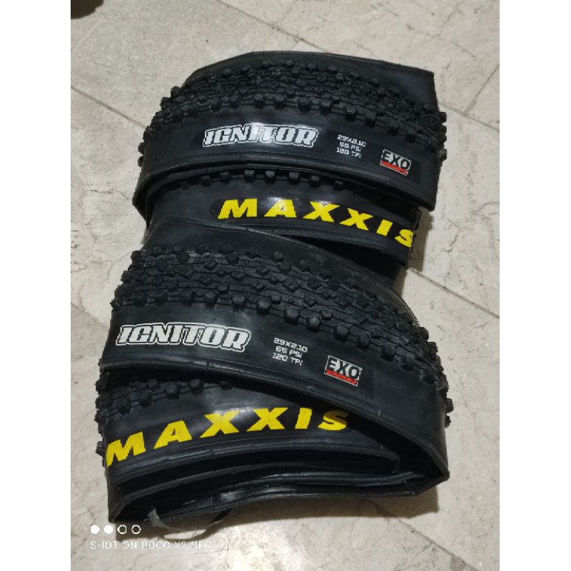 Maxxis best sale ignitor 29