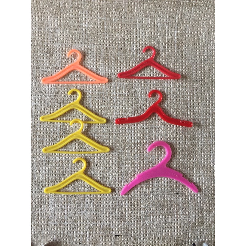 Barbie Hangers in various colors | Shopee Philippines