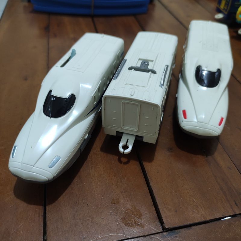 Takara Tomy Plarail Shinkansen N700 Train Toy | Shopee Philippines