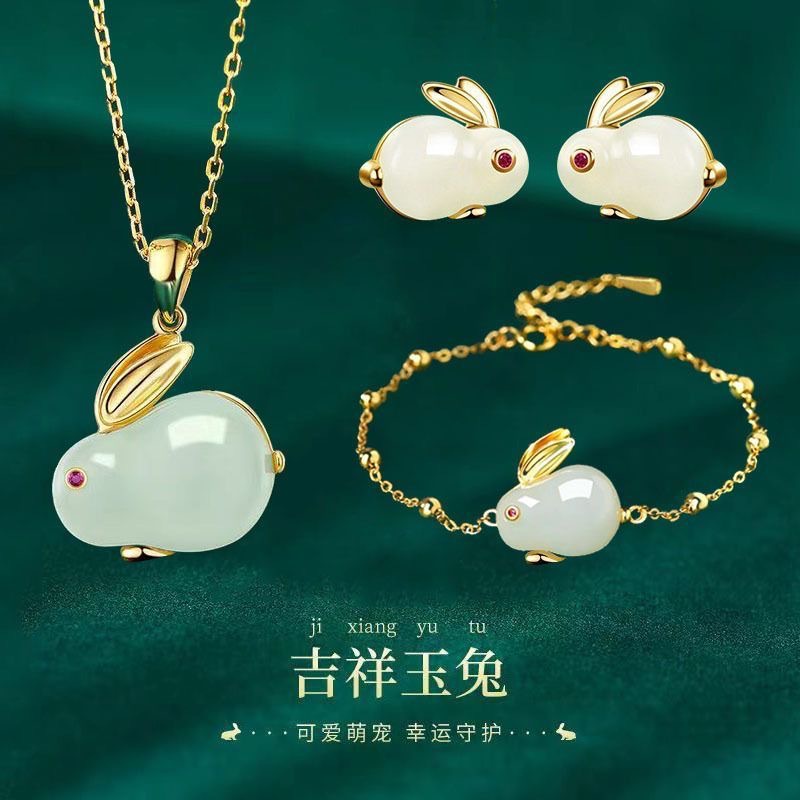 Green Jade Rabbit Pendant Necklace , Light Luxury Jade Rabbit Bracelet ...