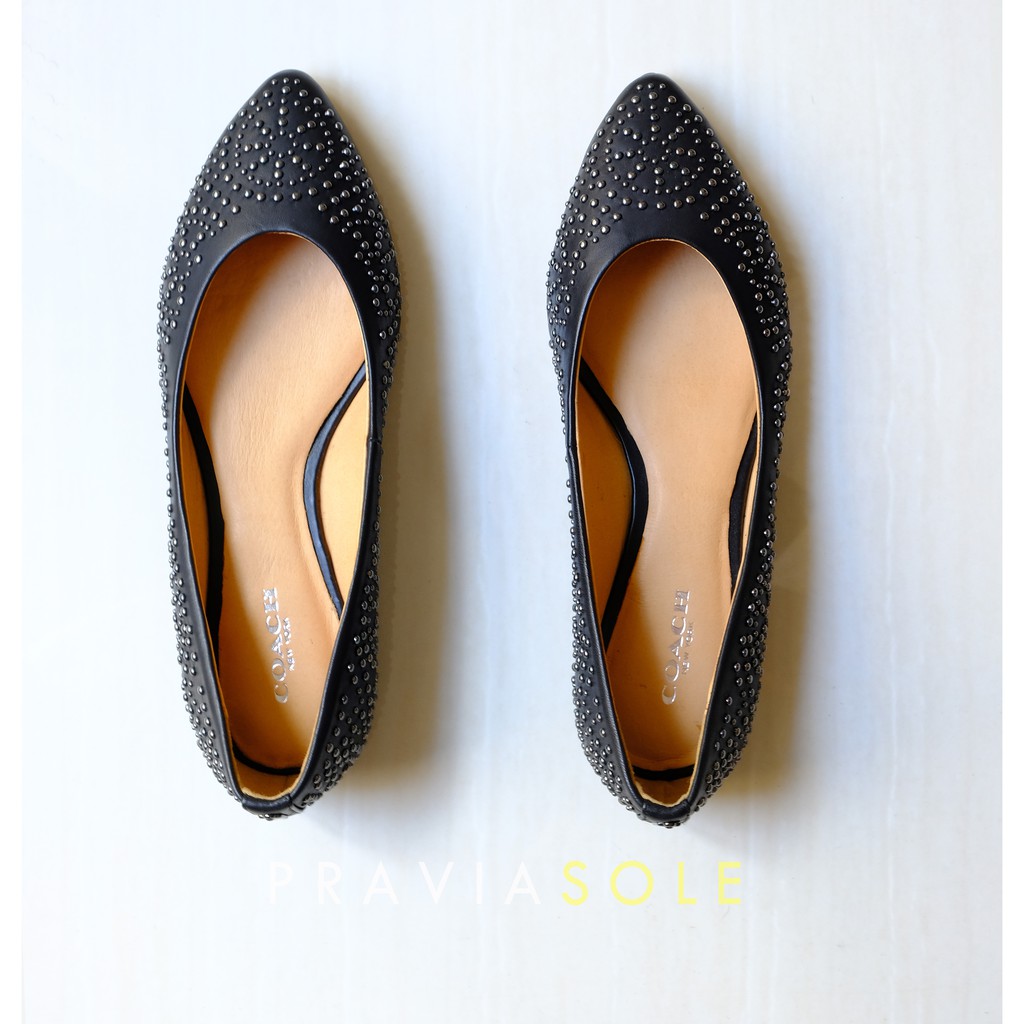 Coach hot sale flats canada